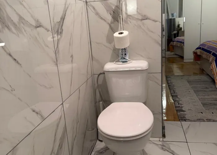 Fly Guest house Chatelet