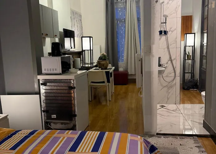 Guest house Fly Chatelet